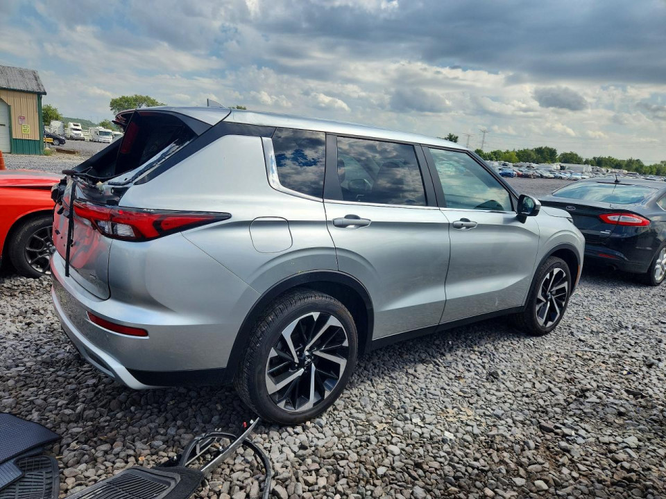 Mitsubishi OUTLANDER 2024 — Copart