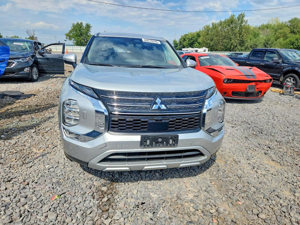 Mitsubishi OUTLANDER 2024 — Copart