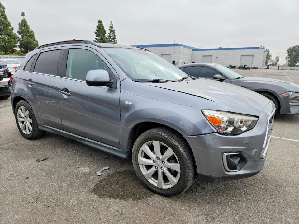 Mitsubishi OUTLANDER 2013 — Copart