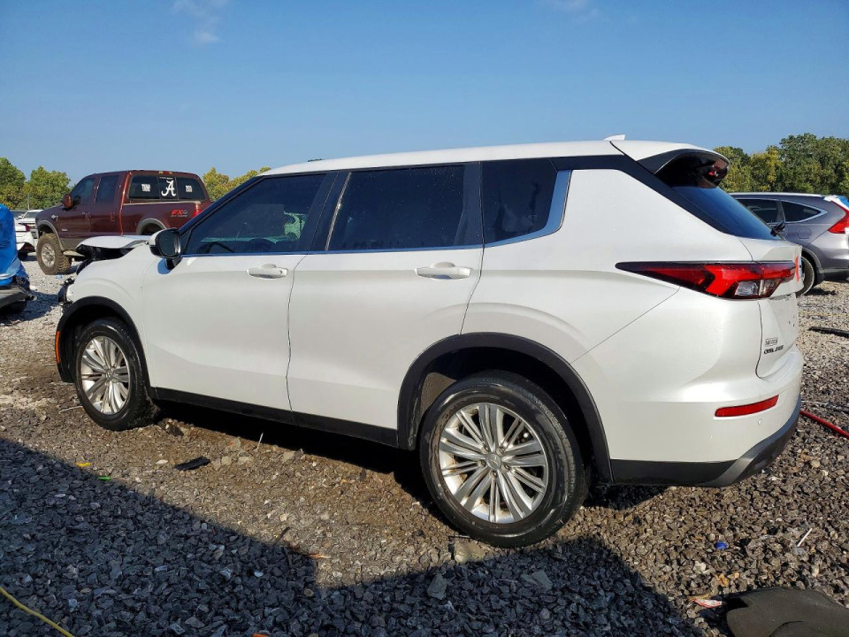 Mitsubishi OUTLANDER 2023 — Copart