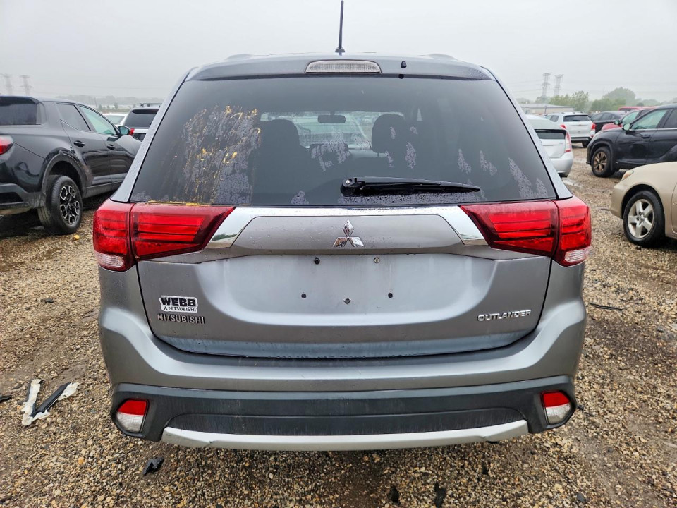 Mitsubishi OUTLANDER 2016 — Copart