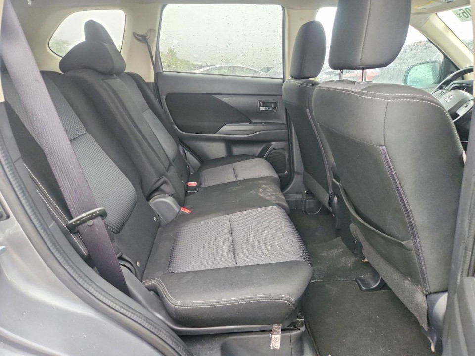 Mitsubishi OUTLANDER 2016 — Copart