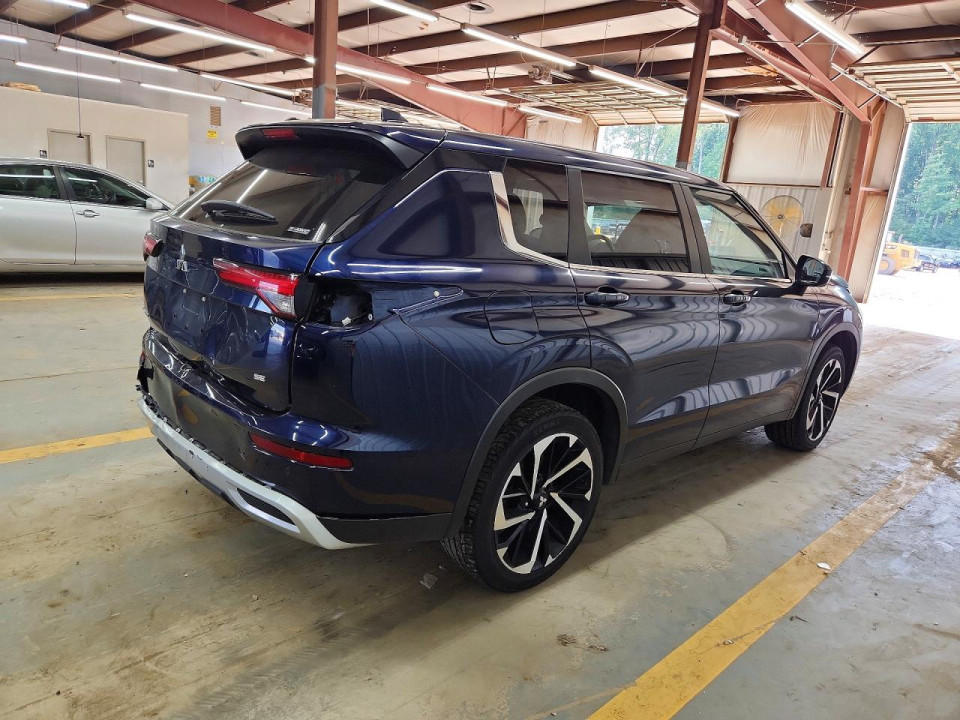 Mitsubishi OUTLANDER 2024 — Copart