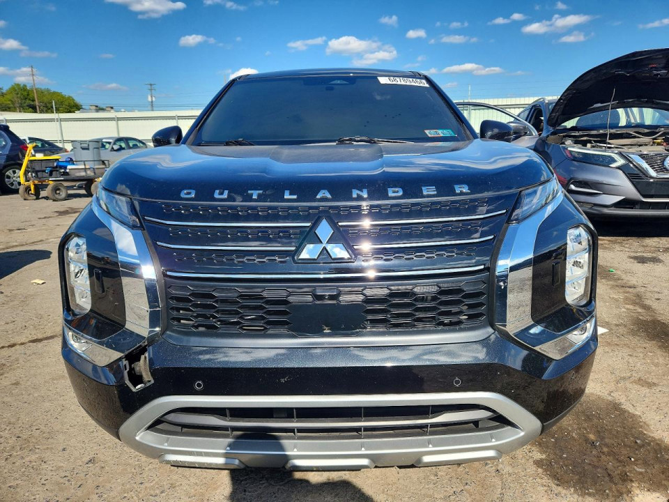 Mitsubishi OUTLANDER 2023 — Copart