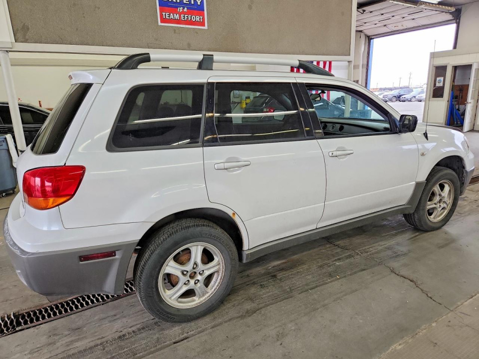 Mitsubishi OUTLANDER 2003 — Copart