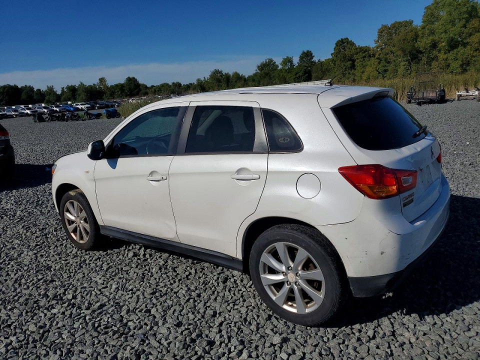 Mitsubishi OUTLANDER 2015 — Copart
