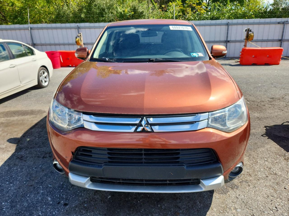 Mitsubishi OUTLANDER 2015 — Copart