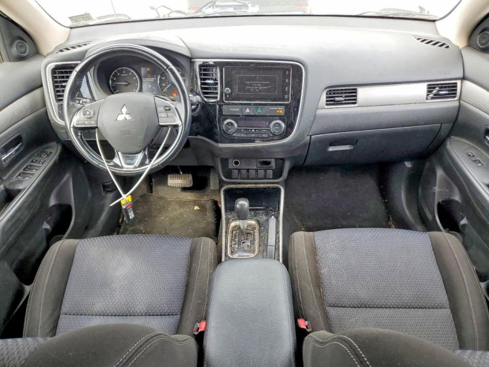 Mitsubishi OUTLANDER 2018 — Copart