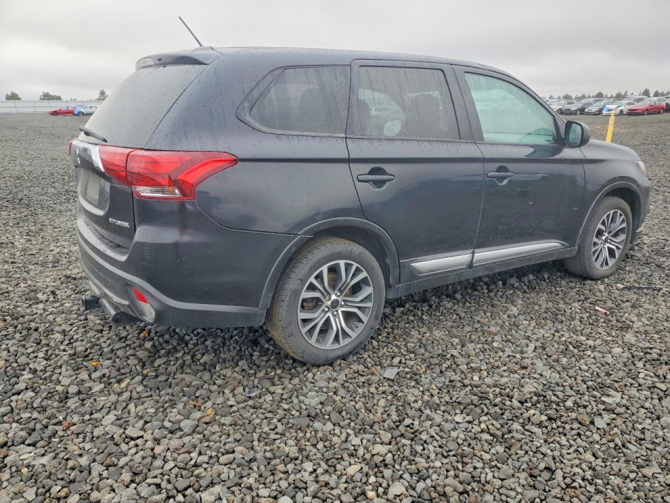 Mitsubishi OUTLANDER 2016 — Copart