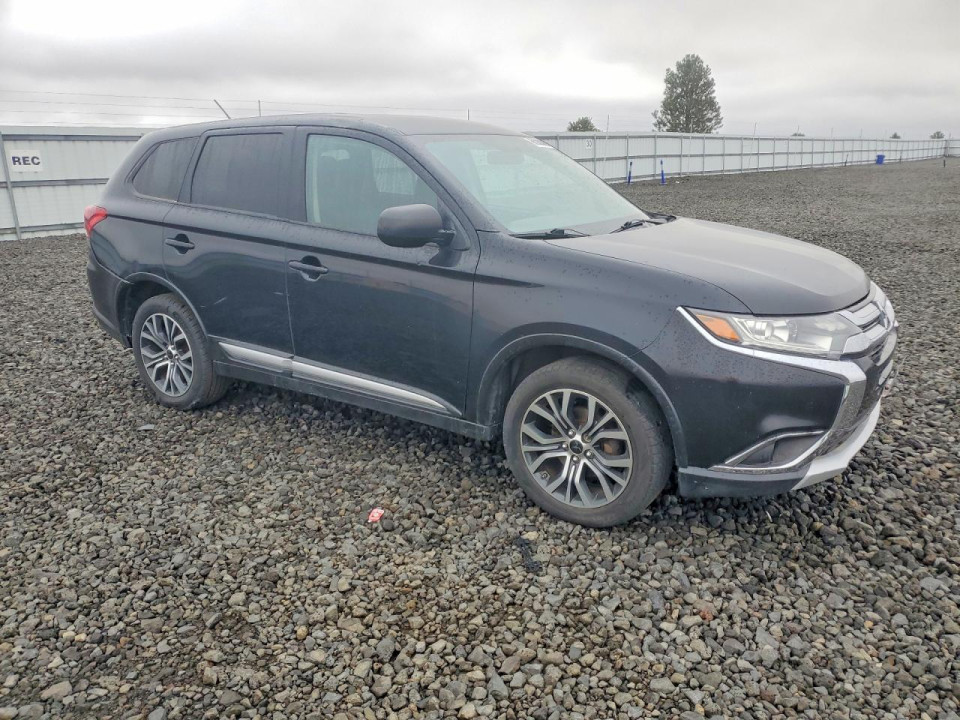 Mitsubishi OUTLANDER 2016 — Copart