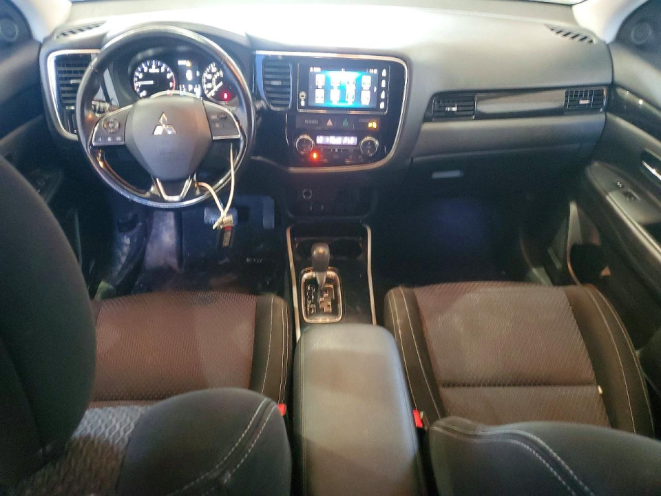 Mitsubishi OUTLANDER 2017 — Copart
