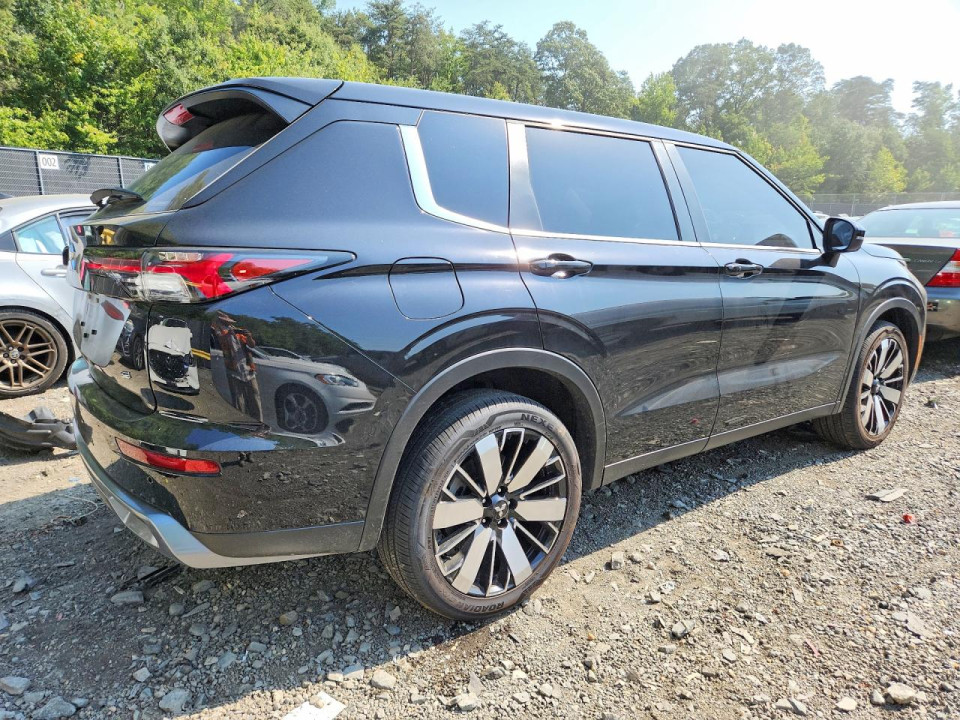 Mitsubishi OUTLANDER 2026 — Copart