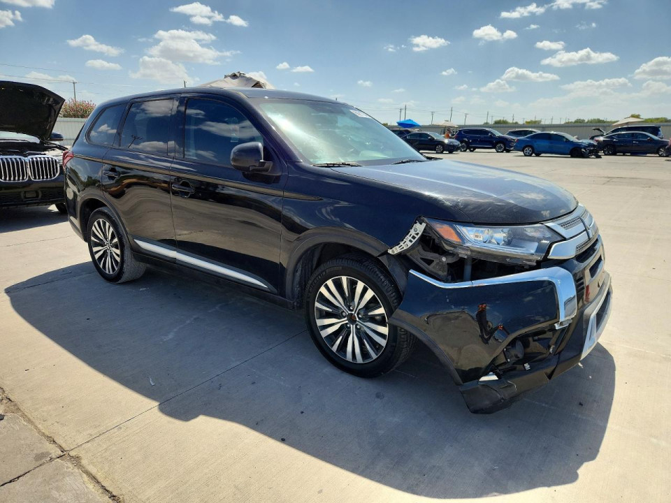 Mitsubishi OUTLANDER 2020 — Copart