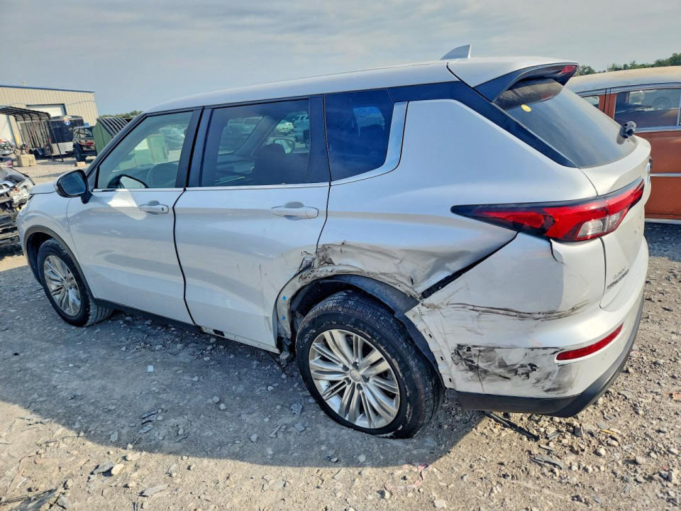Mitsubishi OUTLANDER 2023 — Copart