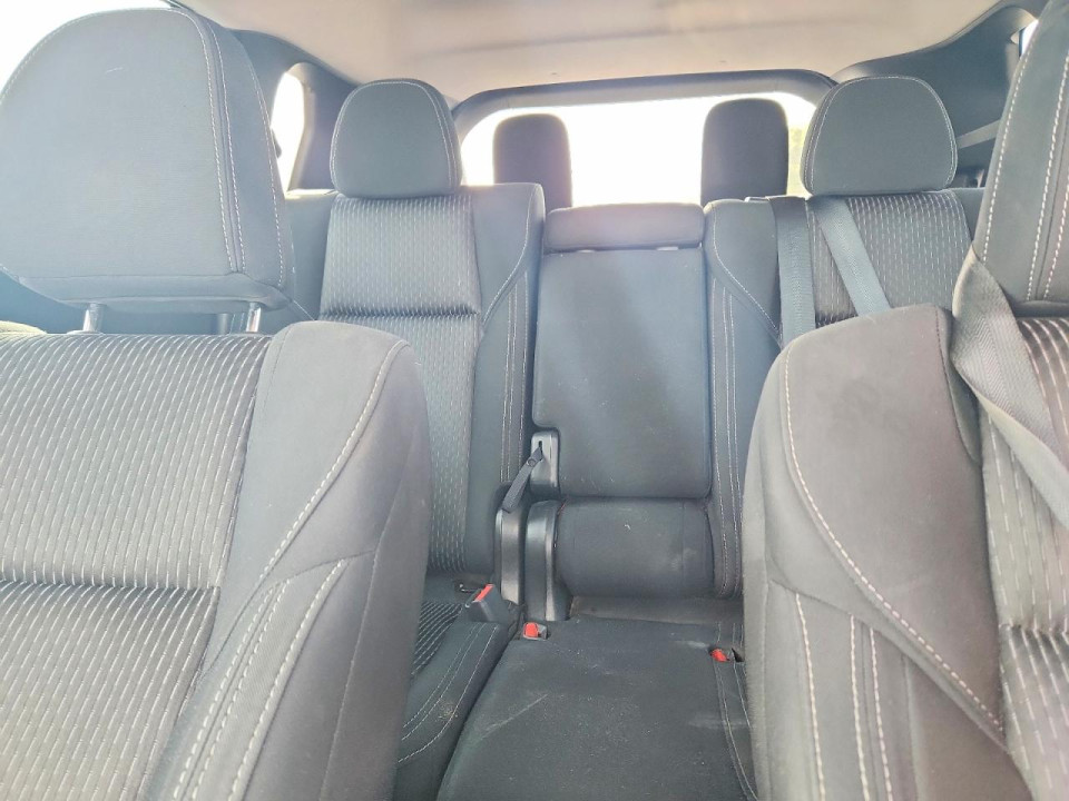 Mitsubishi OUTLANDER 2023 — Copart