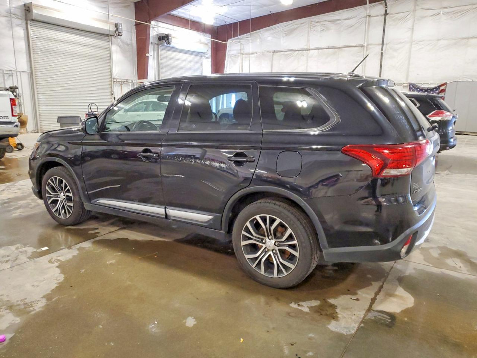 Mitsubishi OUTLANDER 2016 — Copart