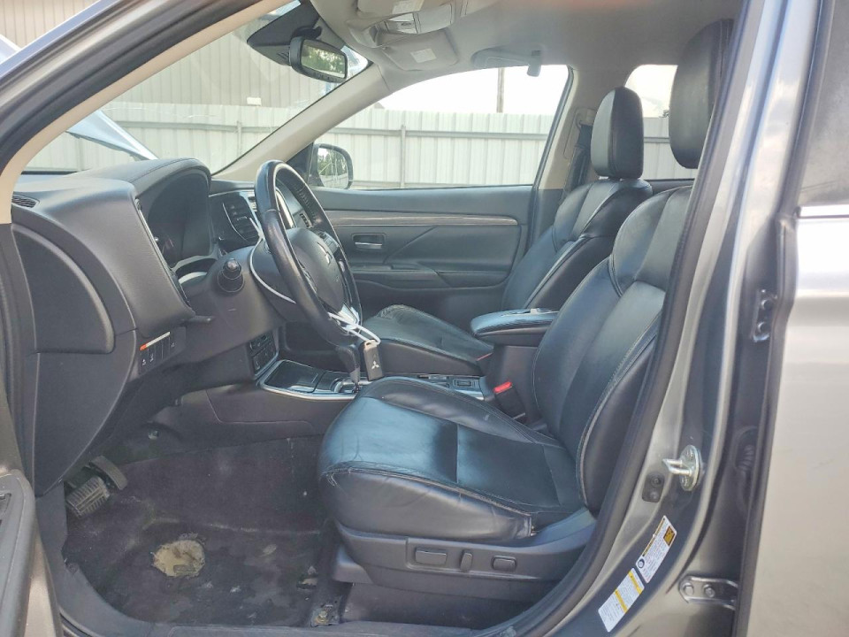 Mitsubishi OUTLANDER 2020 — Copart
