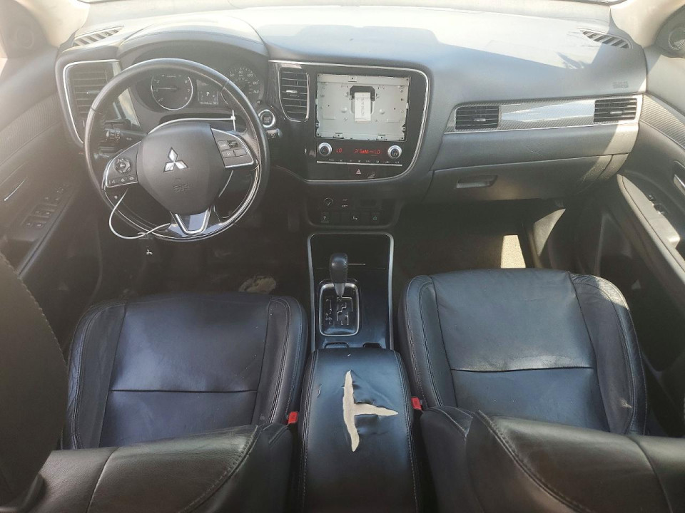 Mitsubishi OUTLANDER 2020 — Copart