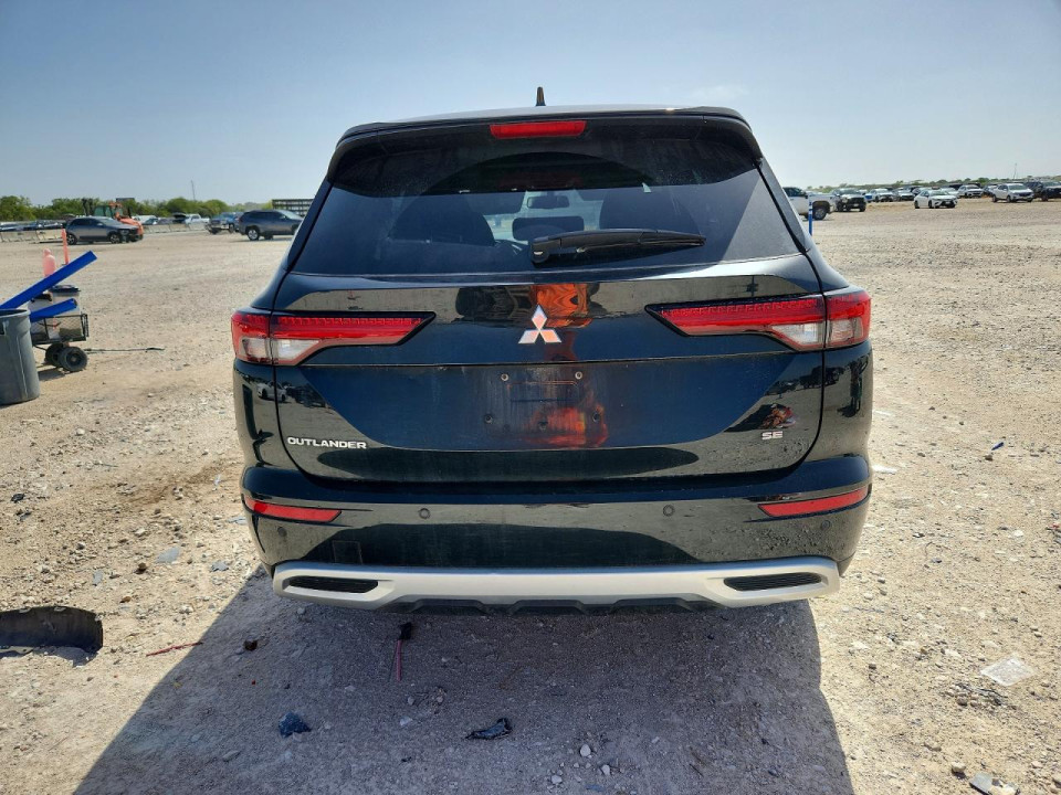Mitsubishi OUTLANDER 2023 — Copart