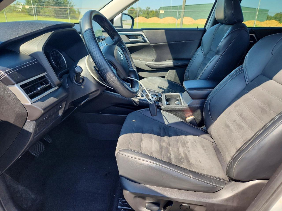 Mitsubishi OUTLANDER 2022 — Copart