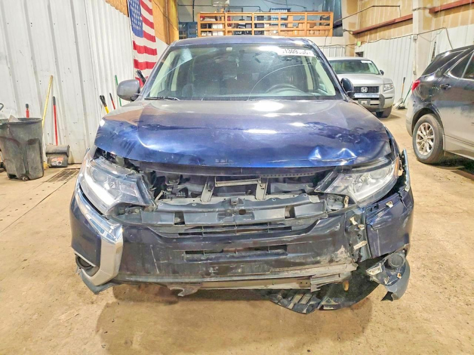 Mitsubishi OUTLANDER 2018 — Copart