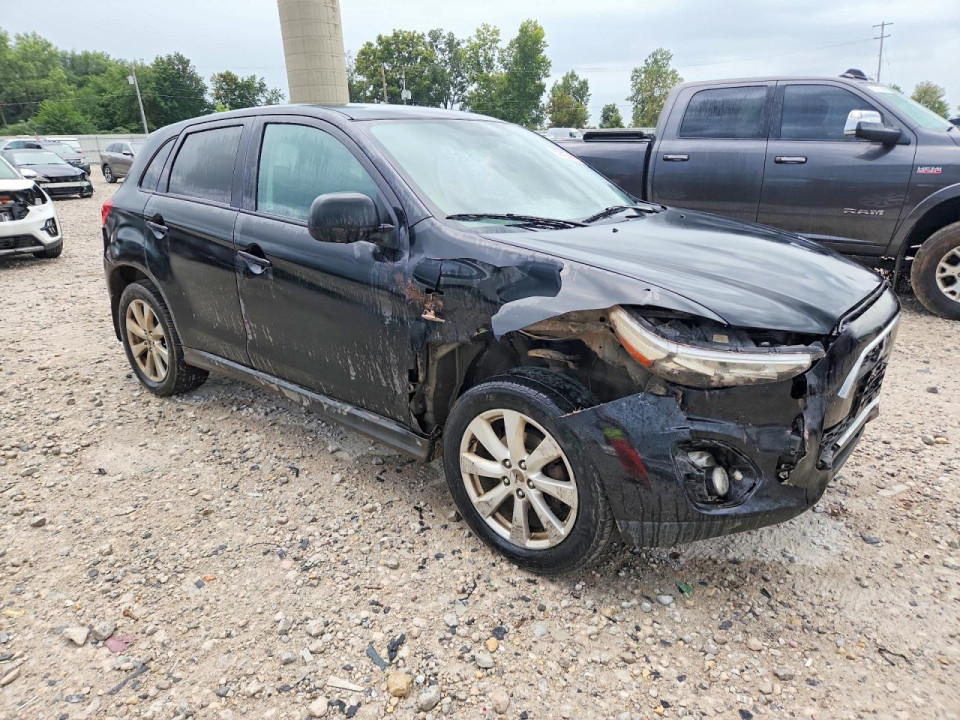 Mitsubishi OUTLANDER 2015 — Copart