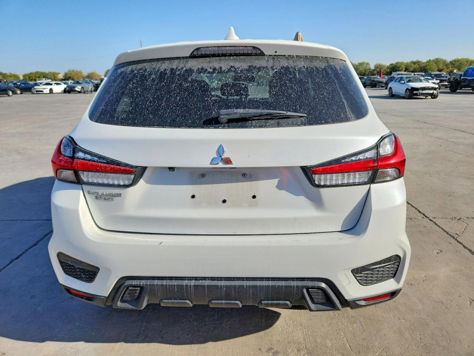 Mitsubishi OUTLANDER 2021 — Copart