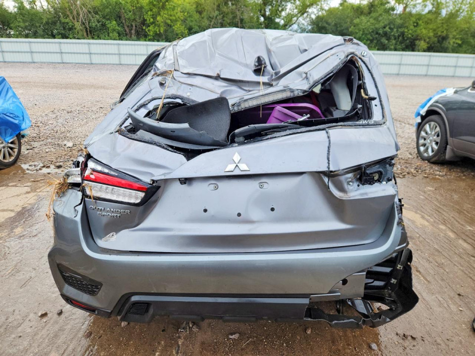 Mitsubishi OUTLANDER 2023 — Copart