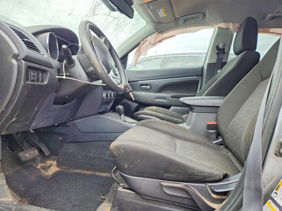 Mitsubishi OUTLANDER 2023 — Copart