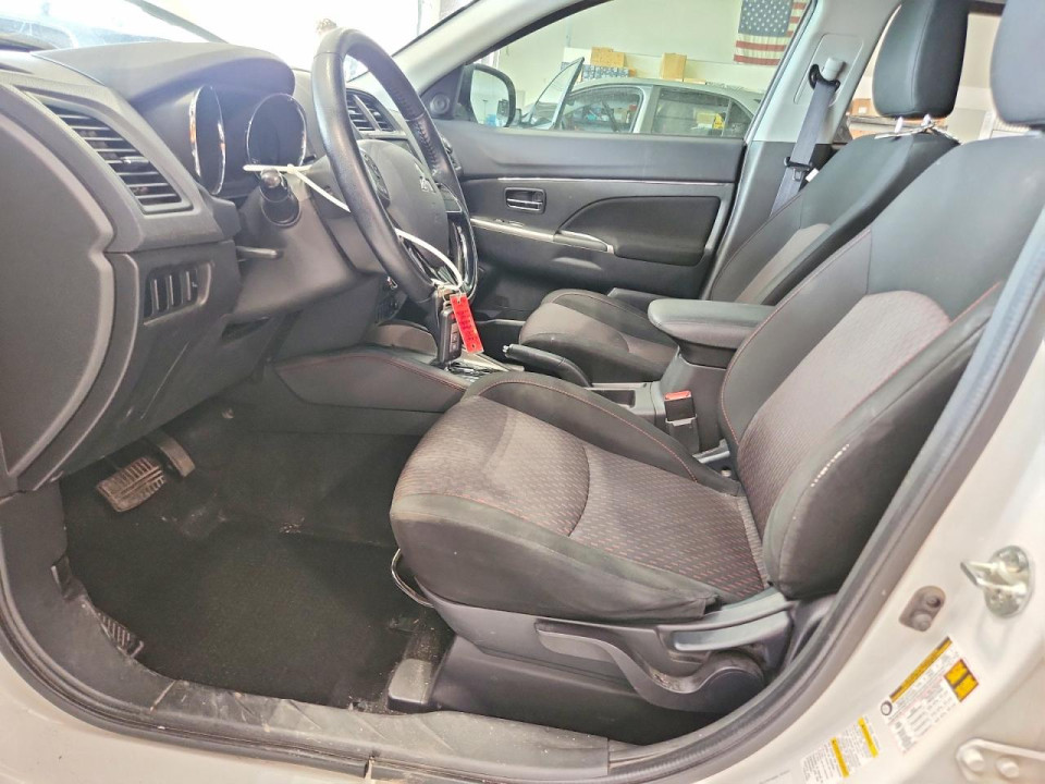 Mitsubishi OUTLANDER 2019 — Copart