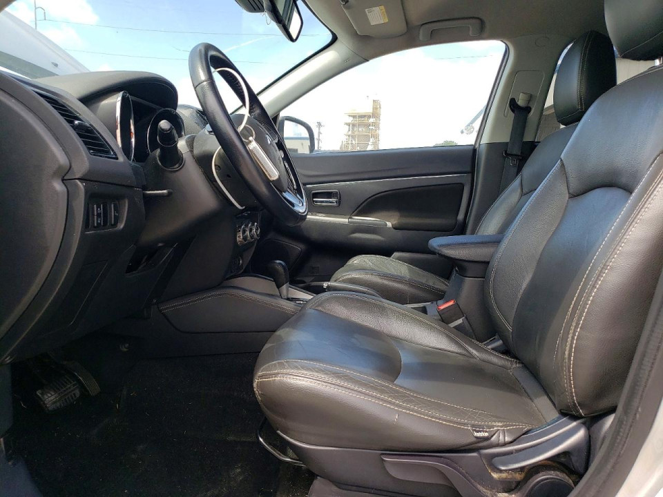 Mitsubishi OUTLANDER 2020 — Copart