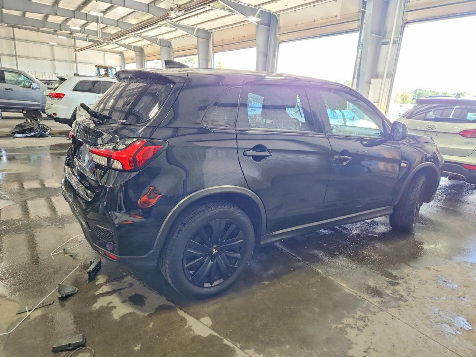 Mitsubishi OUTLANDER 2022 — Copart
