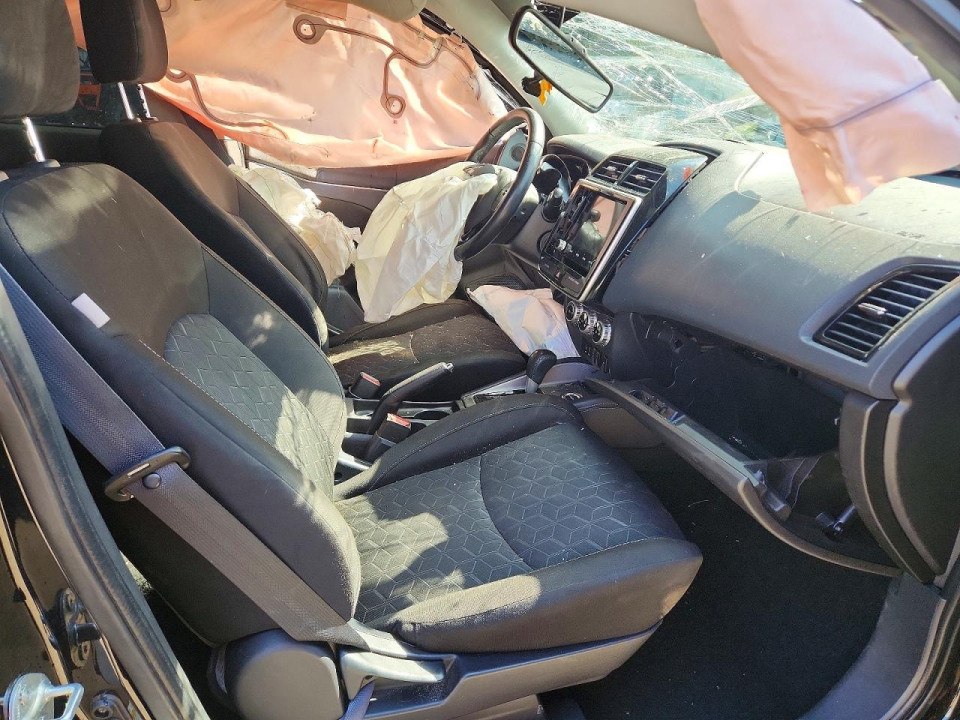 Mitsubishi OUTLANDER 2020 — Copart