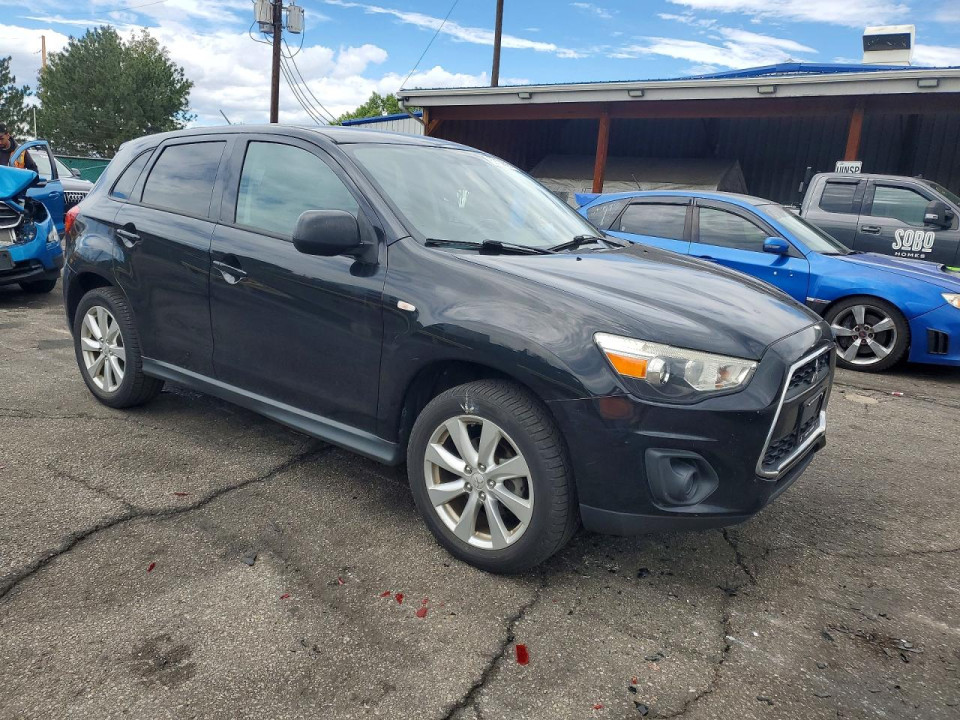 Mitsubishi OUTLANDER 2015 — Copart