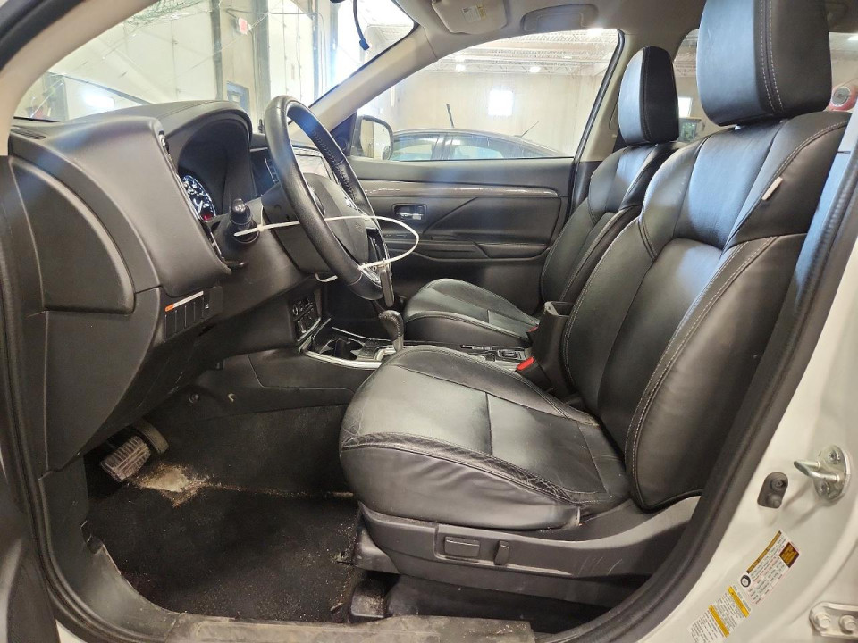 Mitsubishi OUTLANDER 2019 — Copart