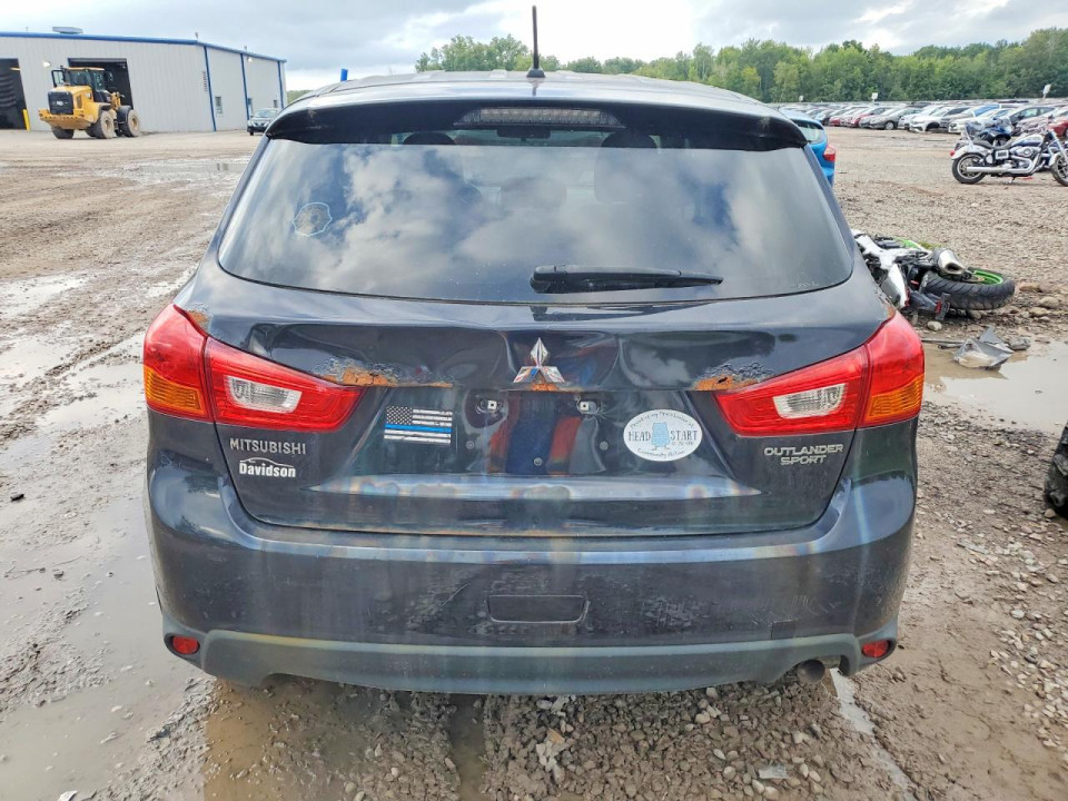 Mitsubishi OUTLANDER 2015 — Copart