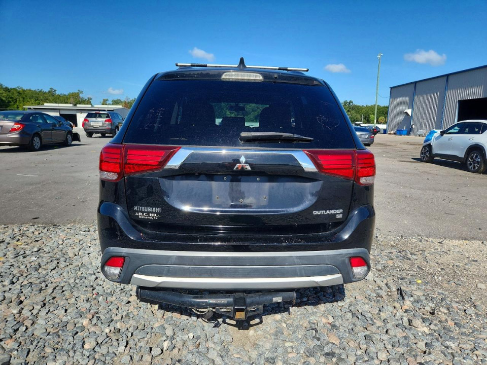 Mitsubishi OUTLANDER 2017 — Copart