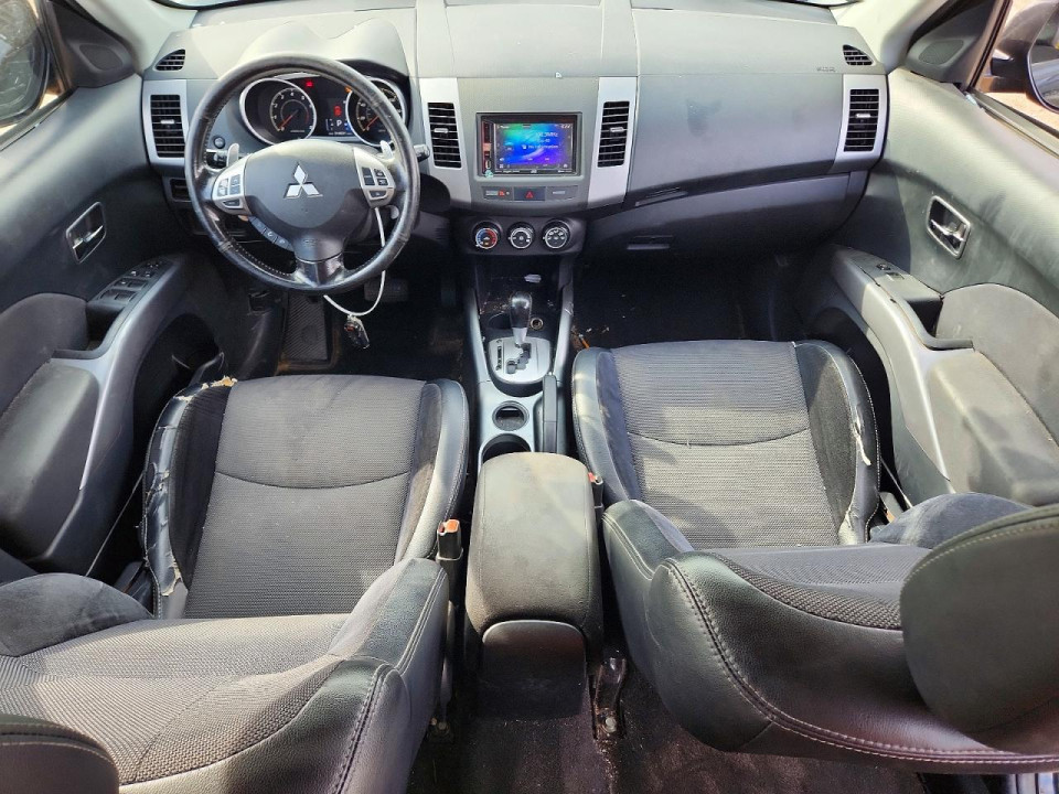 Mitsubishi OUTLANDER 2012 — Copart