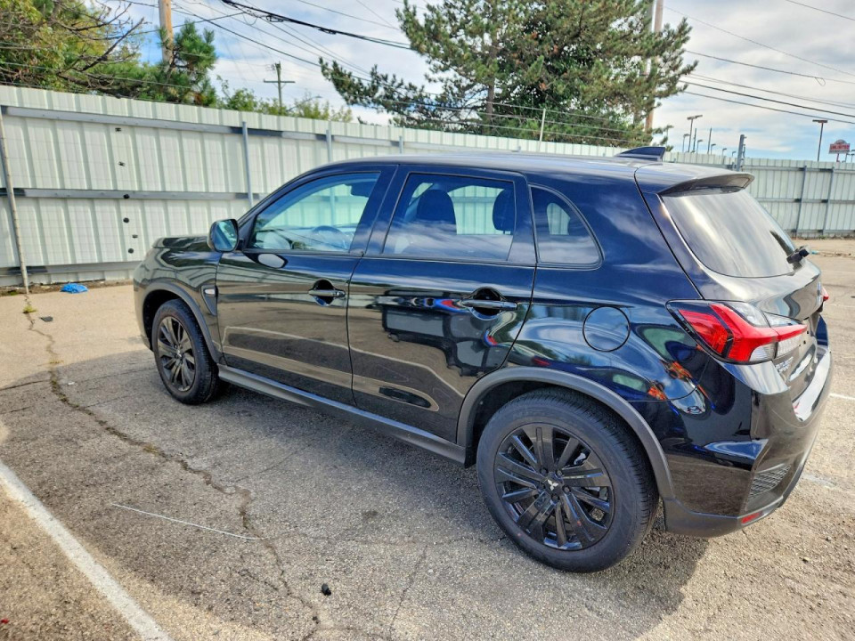 Mitsubishi OUTLANDER 2025 — Copart