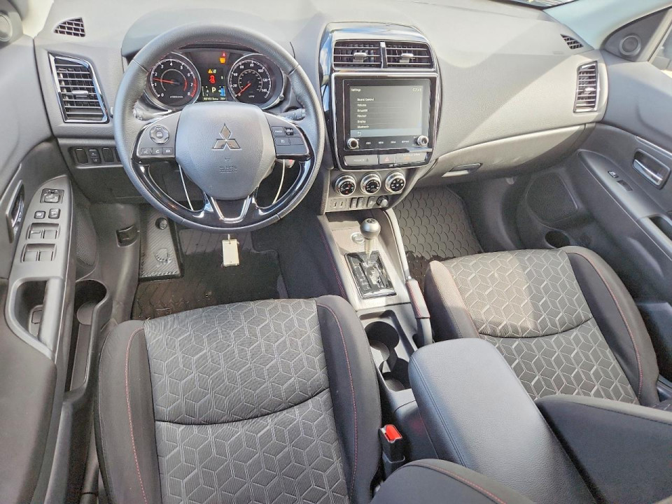 Mitsubishi OUTLANDER 2025 — Copart
