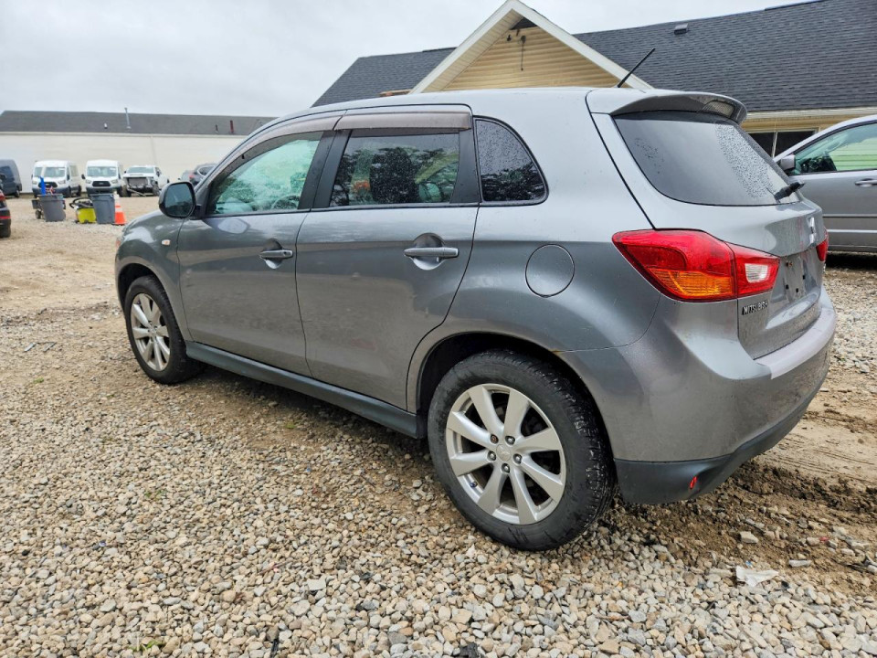 Mitsubishi OUTLANDER 2014 — Copart