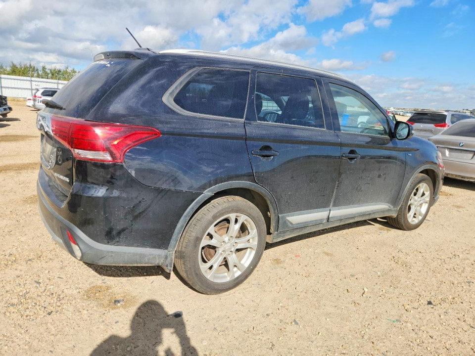 Mitsubishi OUTLANDER 2016 — Copart