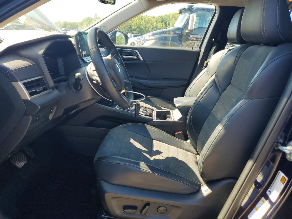 Mitsubishi OUTLANDER 2024 — Copart