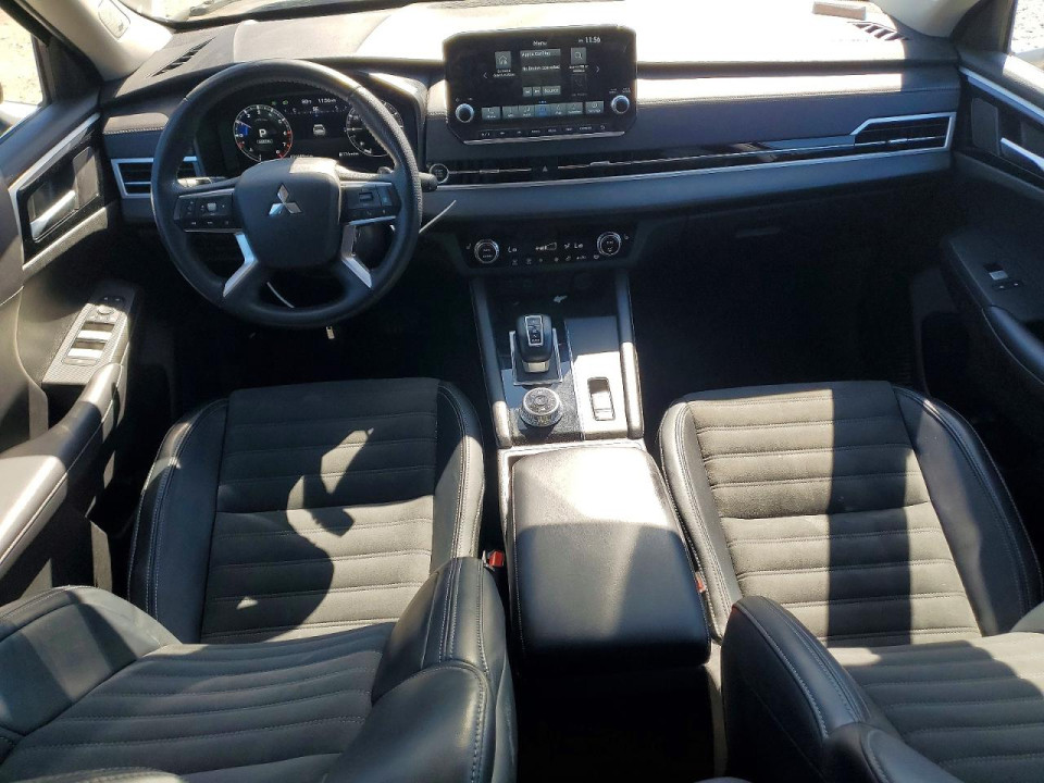 Mitsubishi OUTLANDER 2024 — Copart