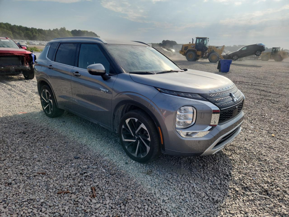 Mitsubishi OUTLANDER 2024 — Copart