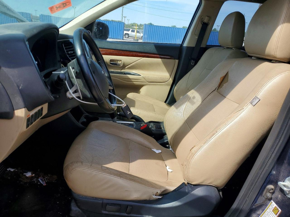 Mitsubishi OUTLANDER 2015 — Copart