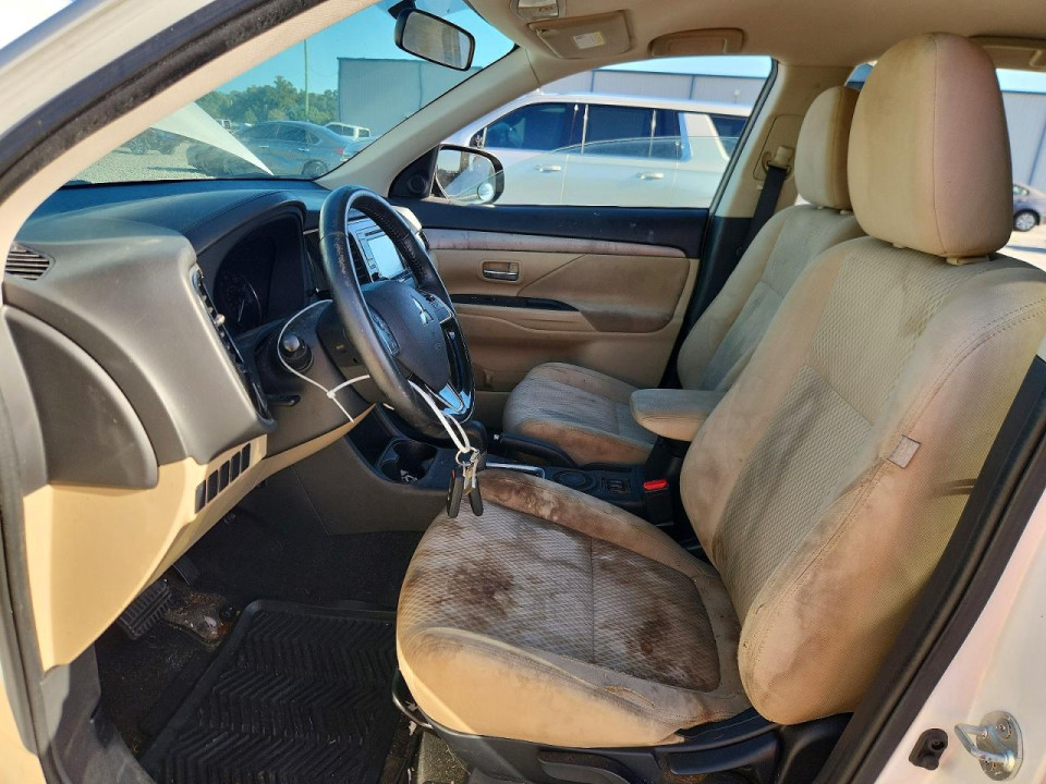 Mitsubishi OUTLANDER 2016 — Copart