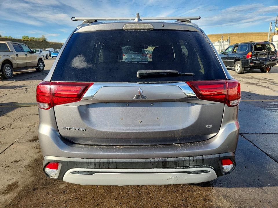Mitsubishi OUTLANDER 2020 — Copart