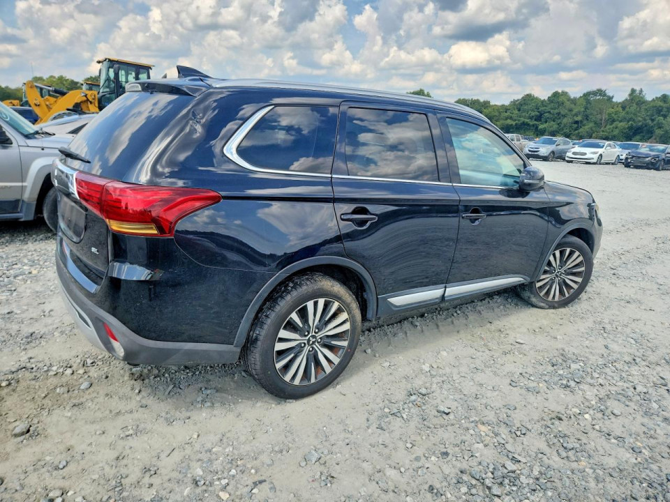 Mitsubishi OUTLANDER 2020 — Copart