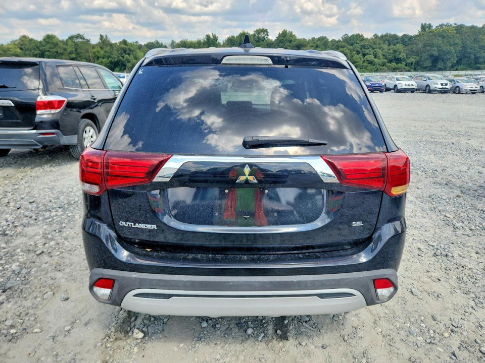 Mitsubishi OUTLANDER 2020 — Copart